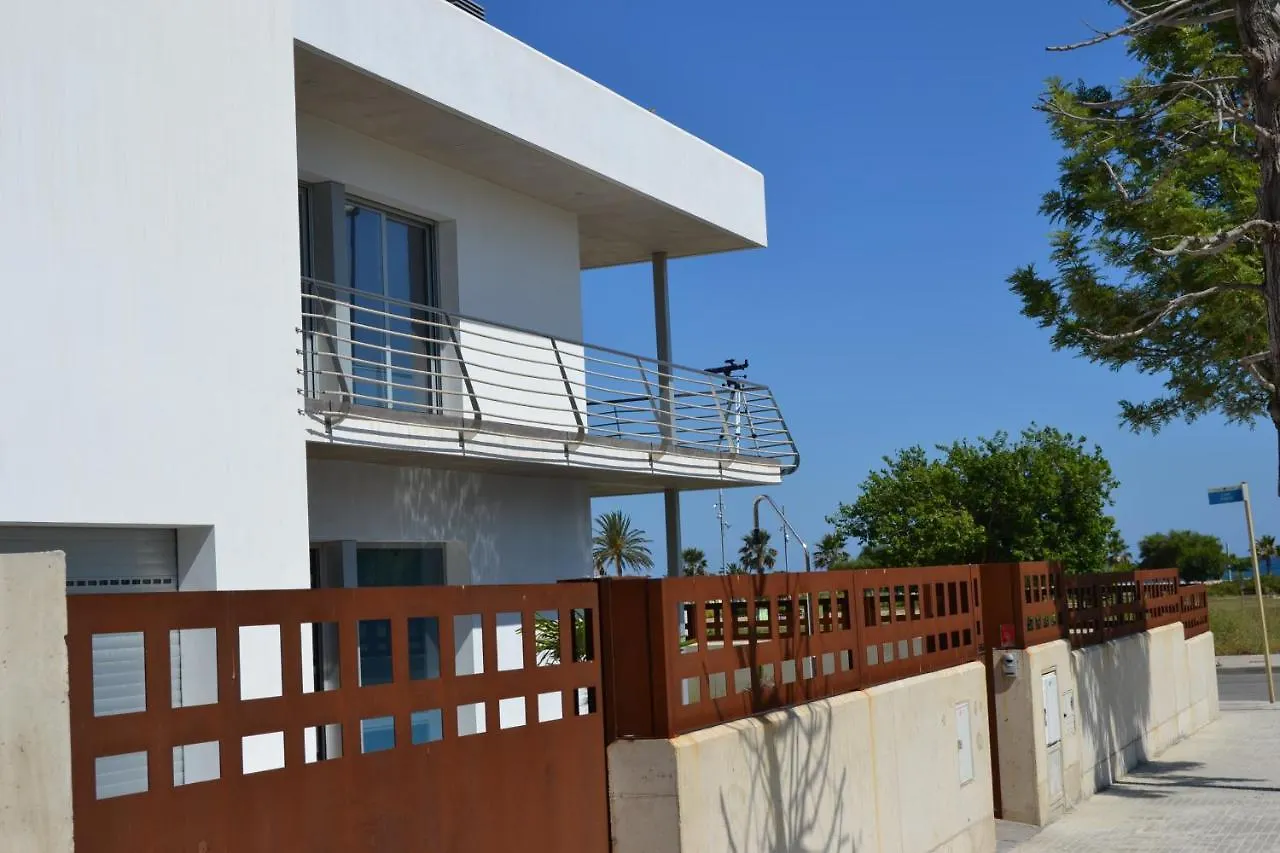 Villa Ardiaca 坎布里尔斯